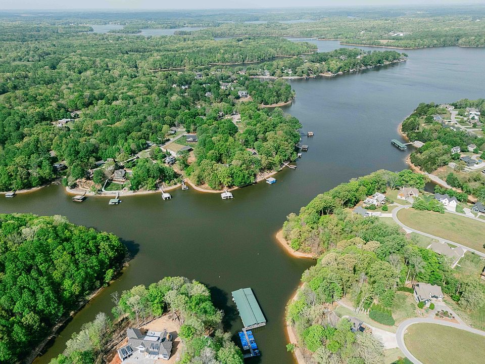 1st image of 0 Shady Cove Ln Lot 40