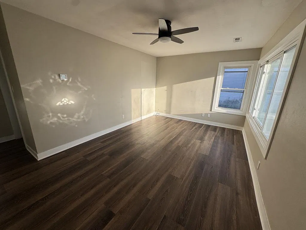 510 Village Dr — Photo 4