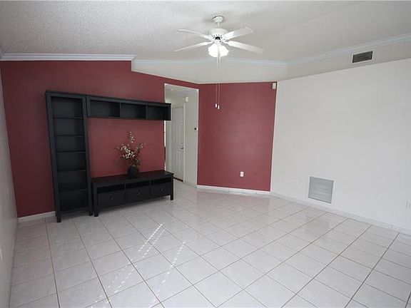 5th image of 1107 Vista Palma Way