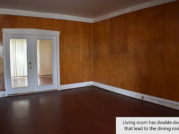 2nd image of 504 Forest St