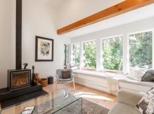 411 7th Ave, Hope, BC V0X1L4