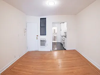 Rented by Urban Real Estate Inc