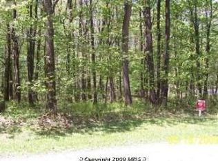 120 Fernwood Dr, Accident, MD 21520