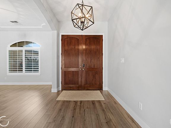 3rd image of 14014 Santa Fe Ct