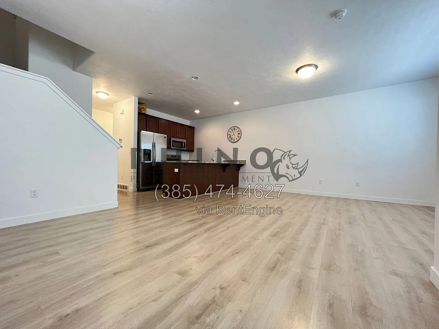 3 bed, 2.5 bath, 2050 sqft, $2,099 — Photo 4