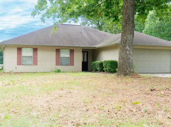 612 Michael Dr, Redfield, AR 72132