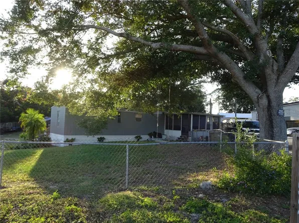 42051 Dogwood Ave, Deland, FL 32720