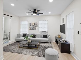 1327 Idylwild St #B, Houston, TX 77009