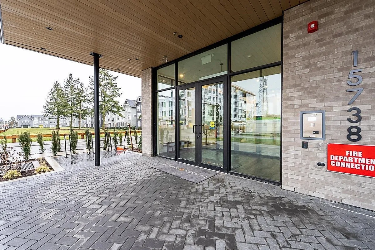 Photo 2 of 15 - 15733 85th Ave #12 - Surrey, BC Building Photo - 15733 85th Ave #12