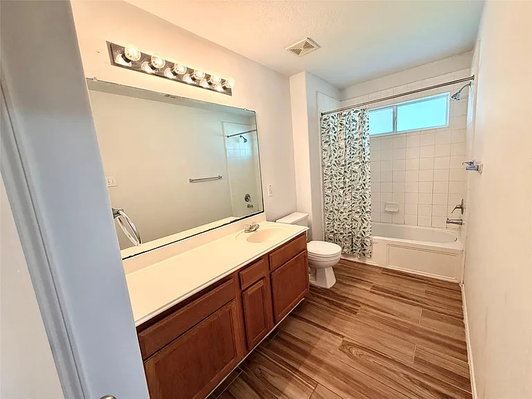 14111 Fox Creek Park Dr — Photo 5