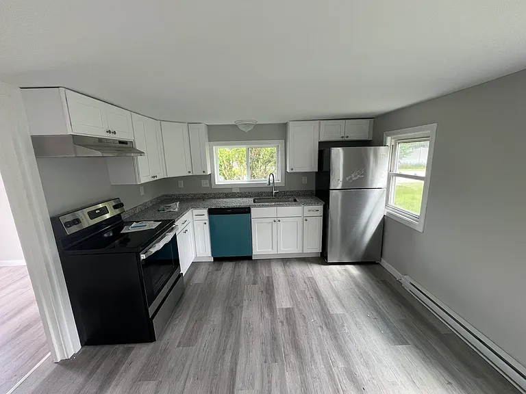 8 Brown Rd — Photo 6
