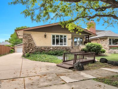10208 S Saint Louis Ave, Evergreen Park, IL, 60805