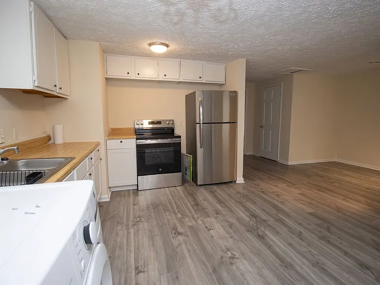 1213C Suber St — Photo 4