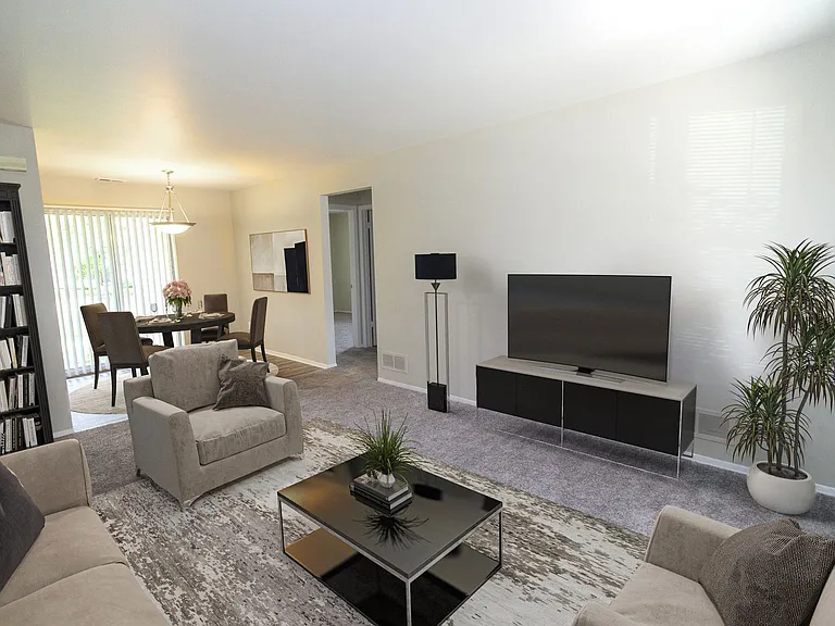 Whispering Winds Apartments — Photo 16