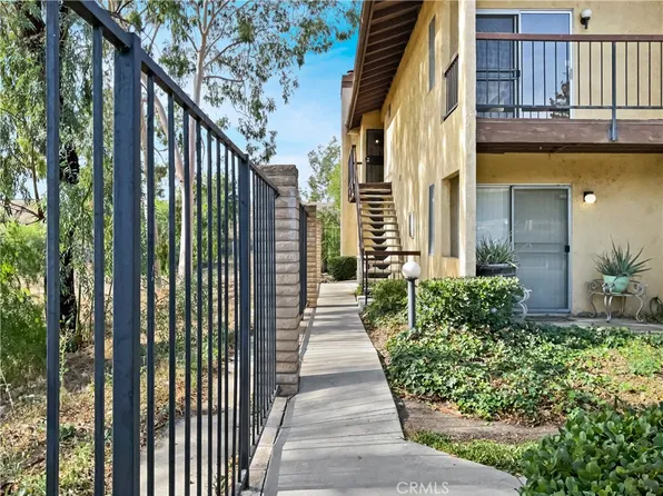 3118 Little Mountain Dr APT B, San Bernardino, CA 92405