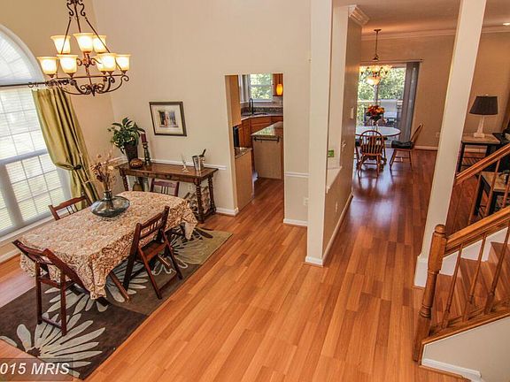 4th image of 42995 Cedar Springs Ct