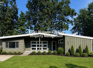 6396 Springwood Rd, Parma Heights, OH 44130