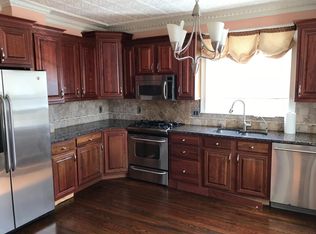 561 Howe Ave #A, Shelton, CT 06484