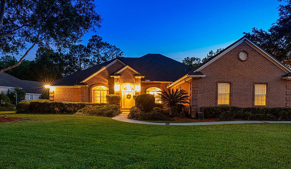 1st image of 2633 Country Club Blvd