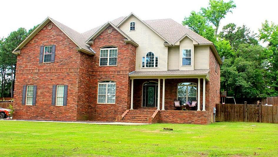 1st image of 368 Stonegate Dr