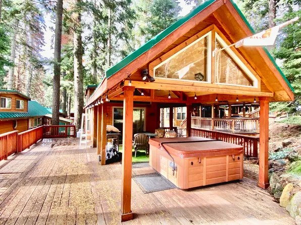 7900 Hyatt Prairie Rd #8, Ashland, OR 97520