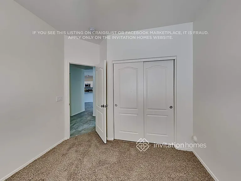 10821 W Madison St — Photo 14