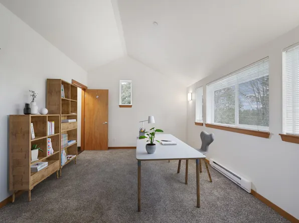 Camelia, 325 Tormey Ln NE #T151, Bainbridge Island, WA 98110