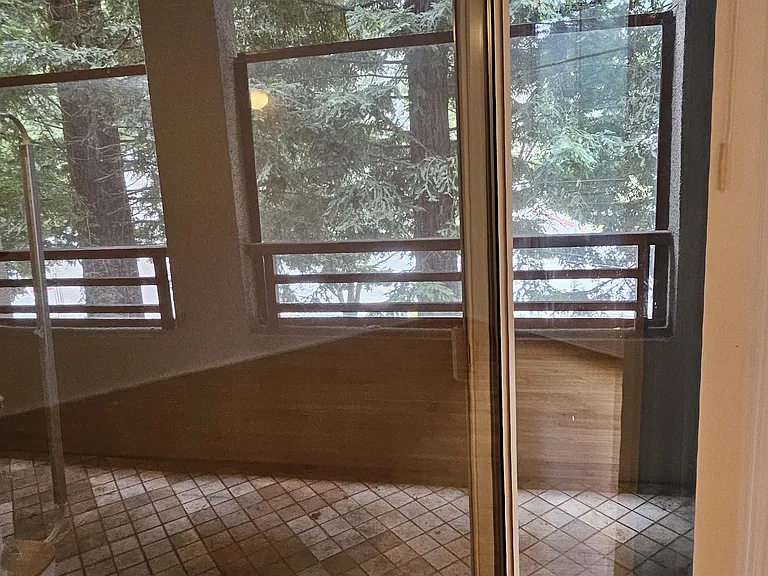 320 Caldecott Ln #107 — Photo 4