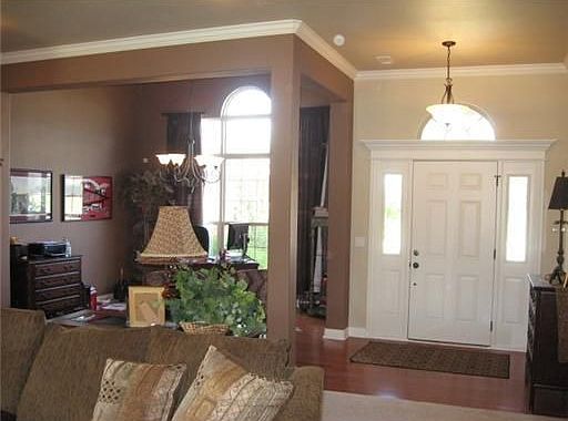 5th image of 663 N Sundance Dr