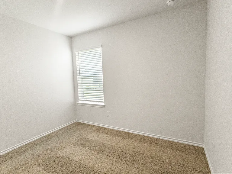 2909 Serenity Ln — Photo 18