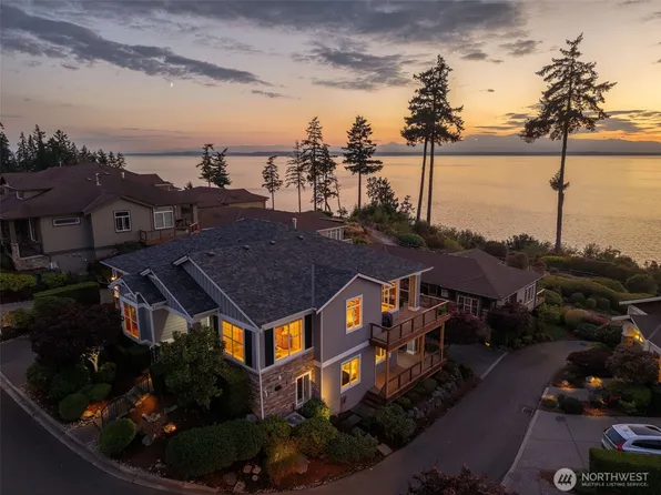 6652 Waterton Circle, Mukilteo, WA 98275