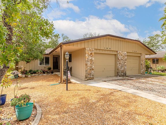 2nd image of 160 Magnolia Loop