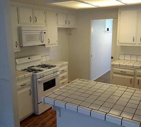 2nd image of 2930 Mojave Ct