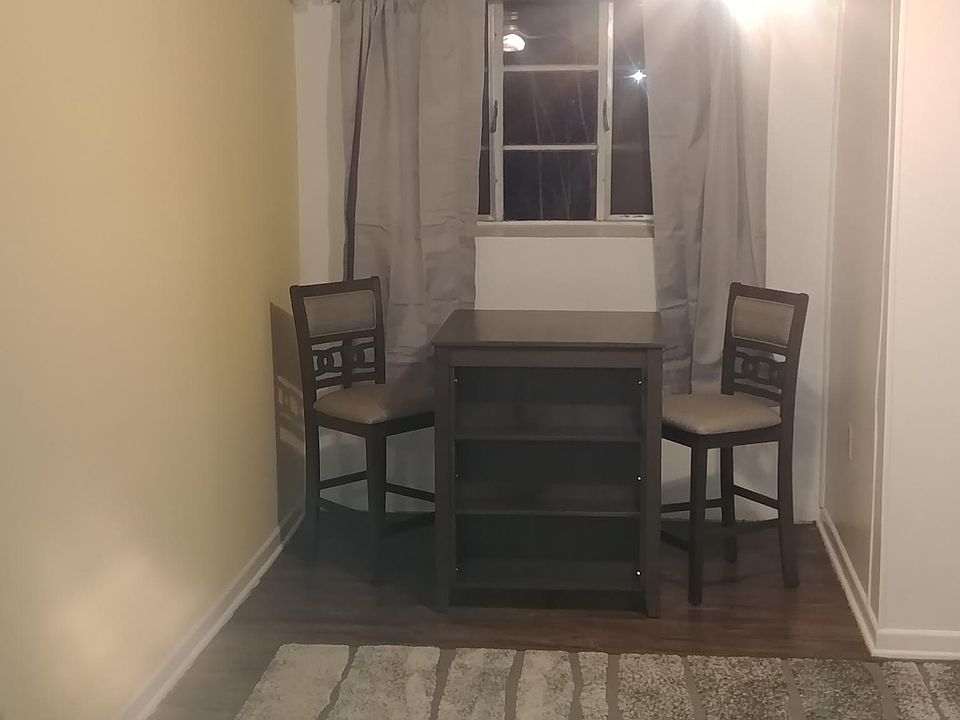 1st image of 10116 E 70th Ter APT 5