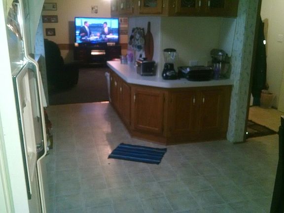 3rd image of 1312 Roslyn Dr #54