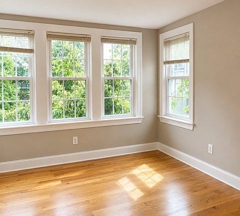 5th image of 40 Victory Rd #2