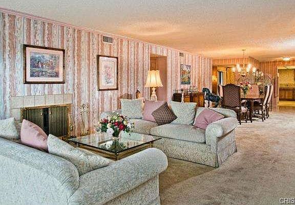 5th image of 5339 Lindley Ave Unit 202