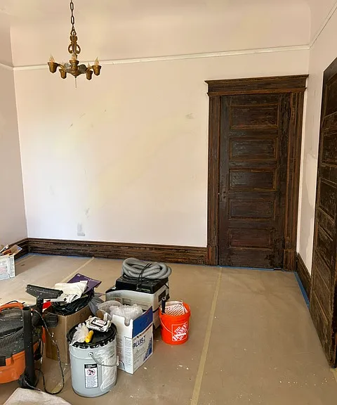 262 Lexington St — Photo 9