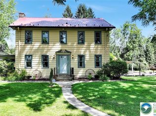35 Holland St, Tamaqua, PA 18252
