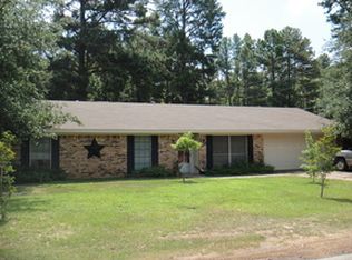 2202 Mike Dr, Kilgore, TX 75662