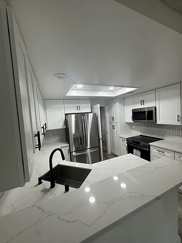 88 Stanford Ct Photo 1