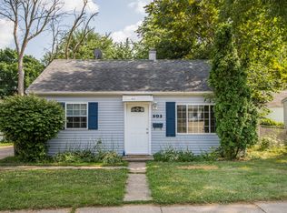 203 E Irving St, Normal, IL 61761