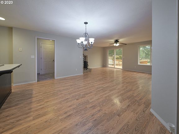 5th image of 25503 NE 159th Ct