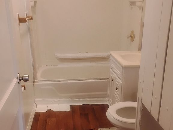 3rd image of 3409 N Saint Joseph Ave