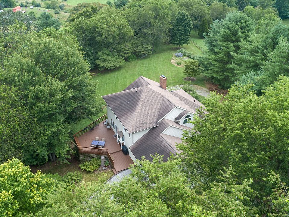 2nd image of 2157 Big Falls Rd