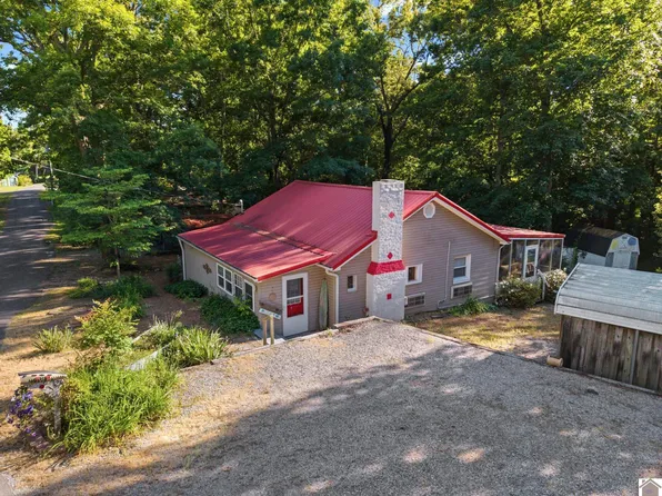 124 Sage Ln, Benton, KY 42025