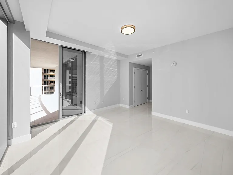 3100 N Ocean Dr #H-1608 — Photo 114
