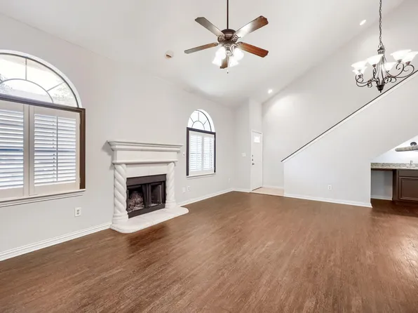2800 Keller Springs Rd APT 4C, Carrollton, TX 75006