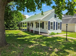 1212 Vienna Rd, Sylvan Beach, NY 13157