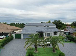 13815 SW 38th St, Miami, FL 33175
